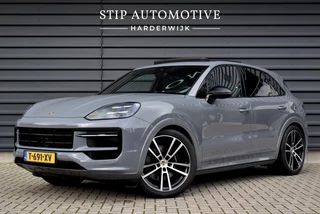 Porsche Cayenne 3.0 E-Hybrid 470pk SportDesign | Pano | Bijrij. Display | Matrix | ACC | 22'' Wielen | Trekhaak | Achterasbest. | Bose |