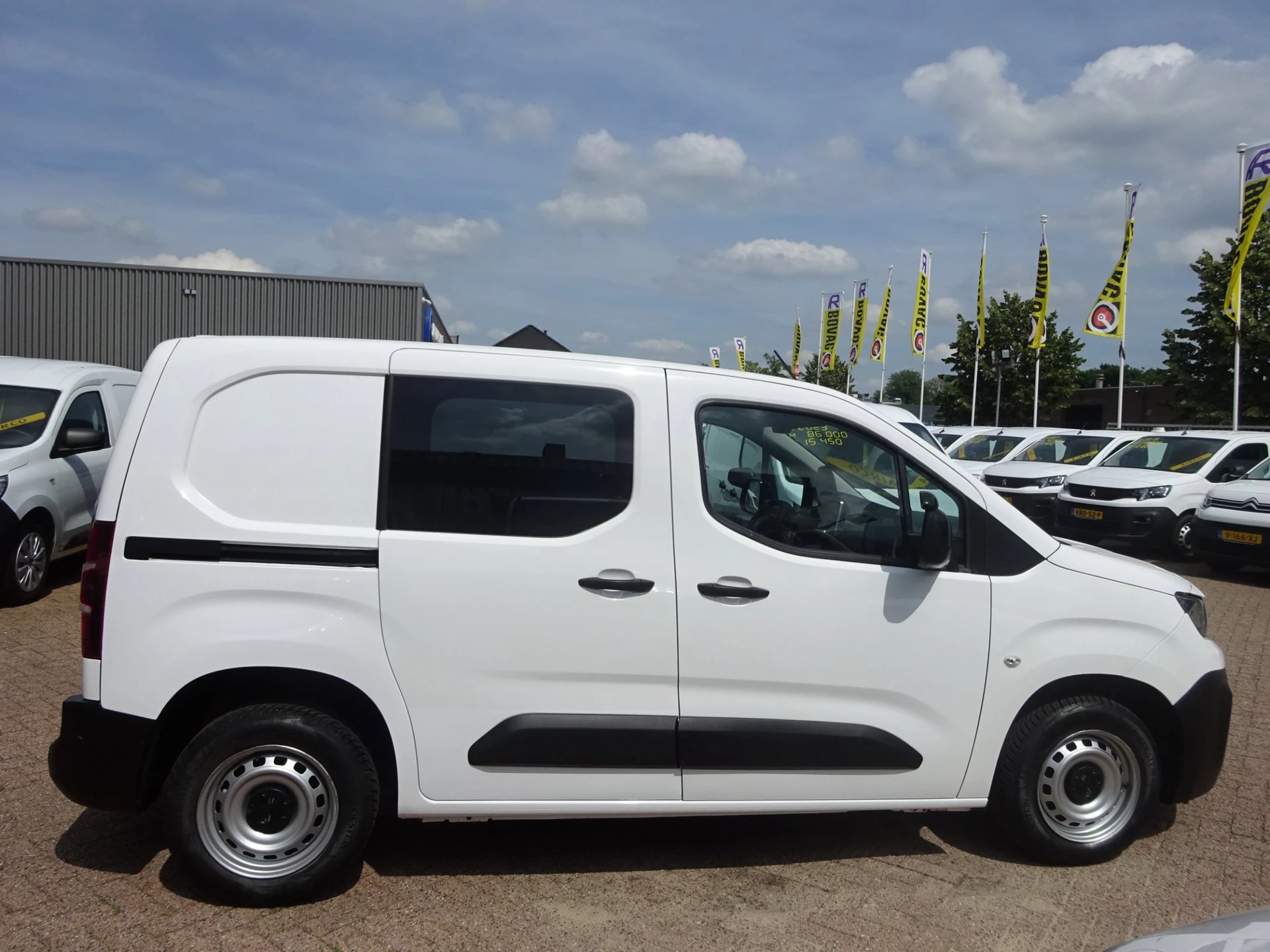 Hoofdafbeelding Peugeot Partner