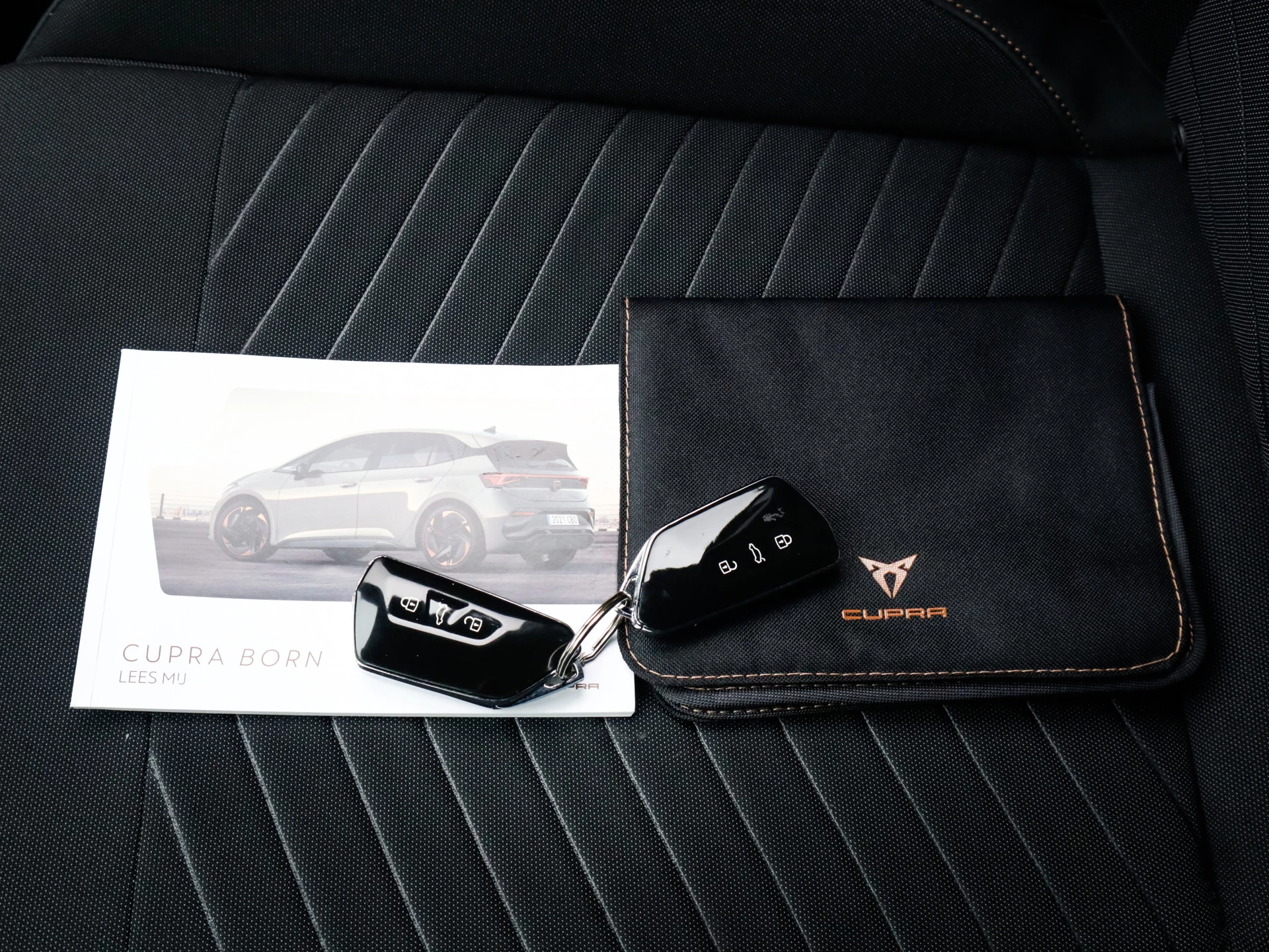 Hoofdafbeelding CUPRA Born