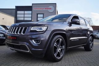 Hoofdafbeelding Jeep Grand Cherokee Jeep Grand Cherokee 3.0 CRD Laredo | Grijs Kenteken | Excl. BTW | Luxe Leder | Luchtvering | Trekhaak | Camera | Stoelverwarming |