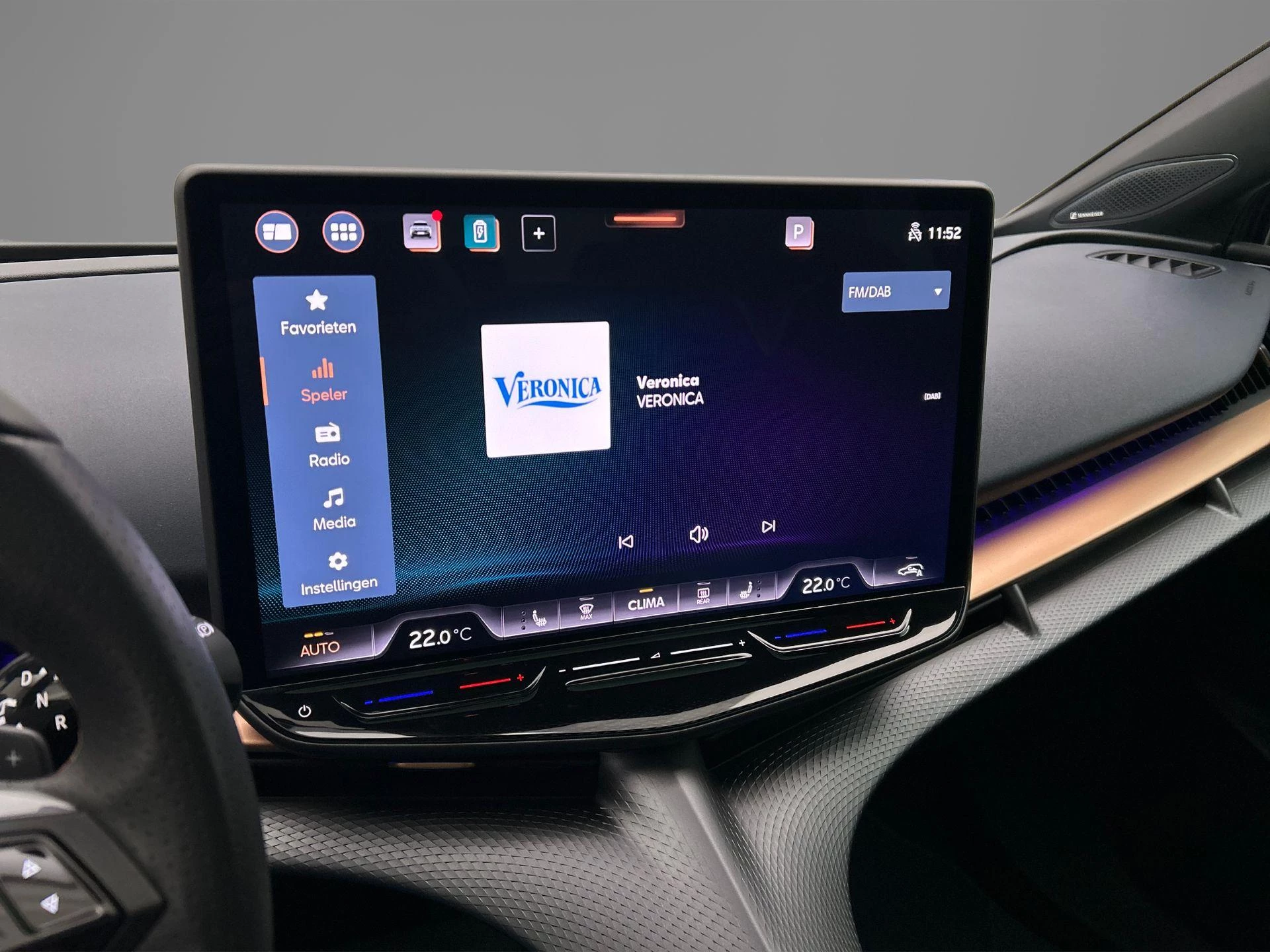 Hoofdafbeelding CUPRA Tavascan