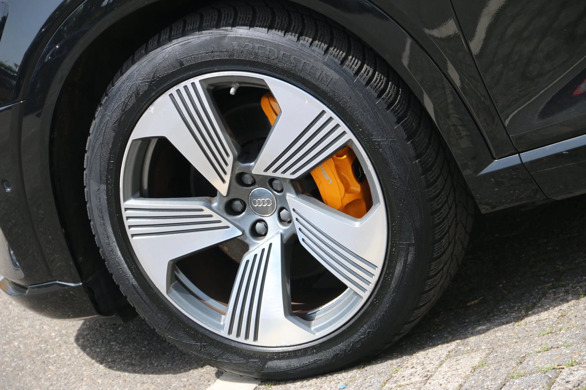 Hoofdafbeelding Audi e-tron