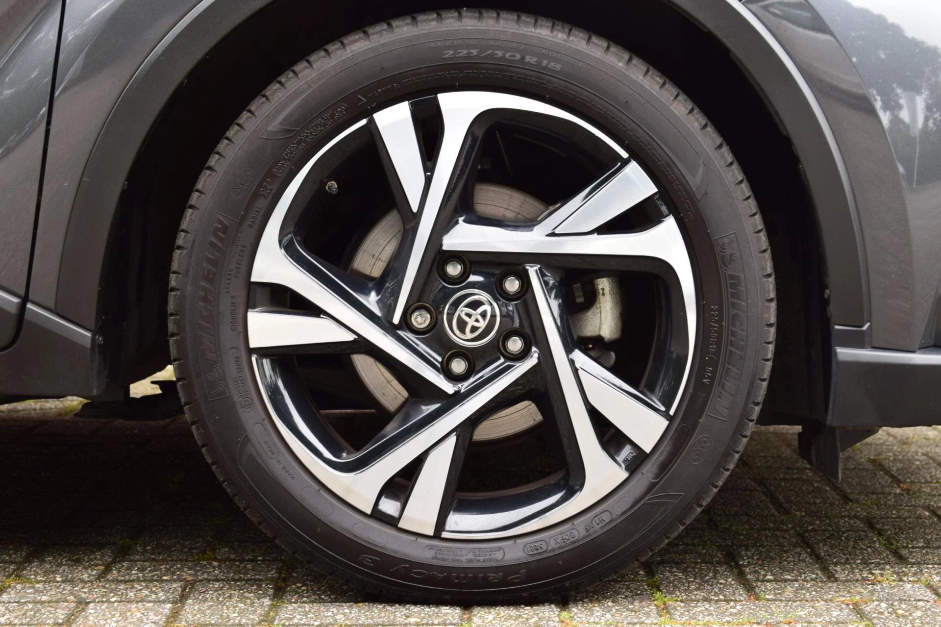Hoofdafbeelding Toyota C-HR