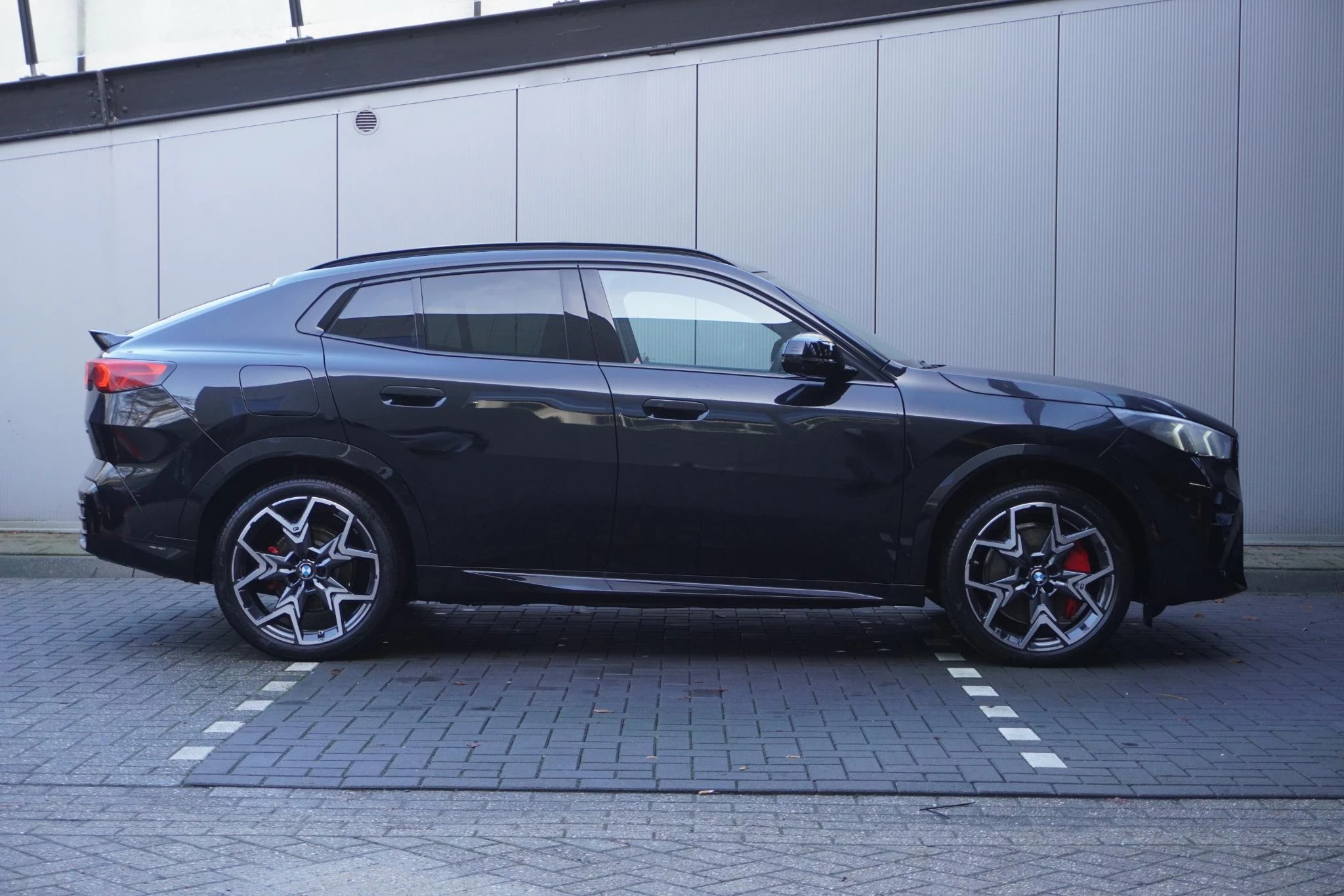 Hoofdafbeelding BMW iX2