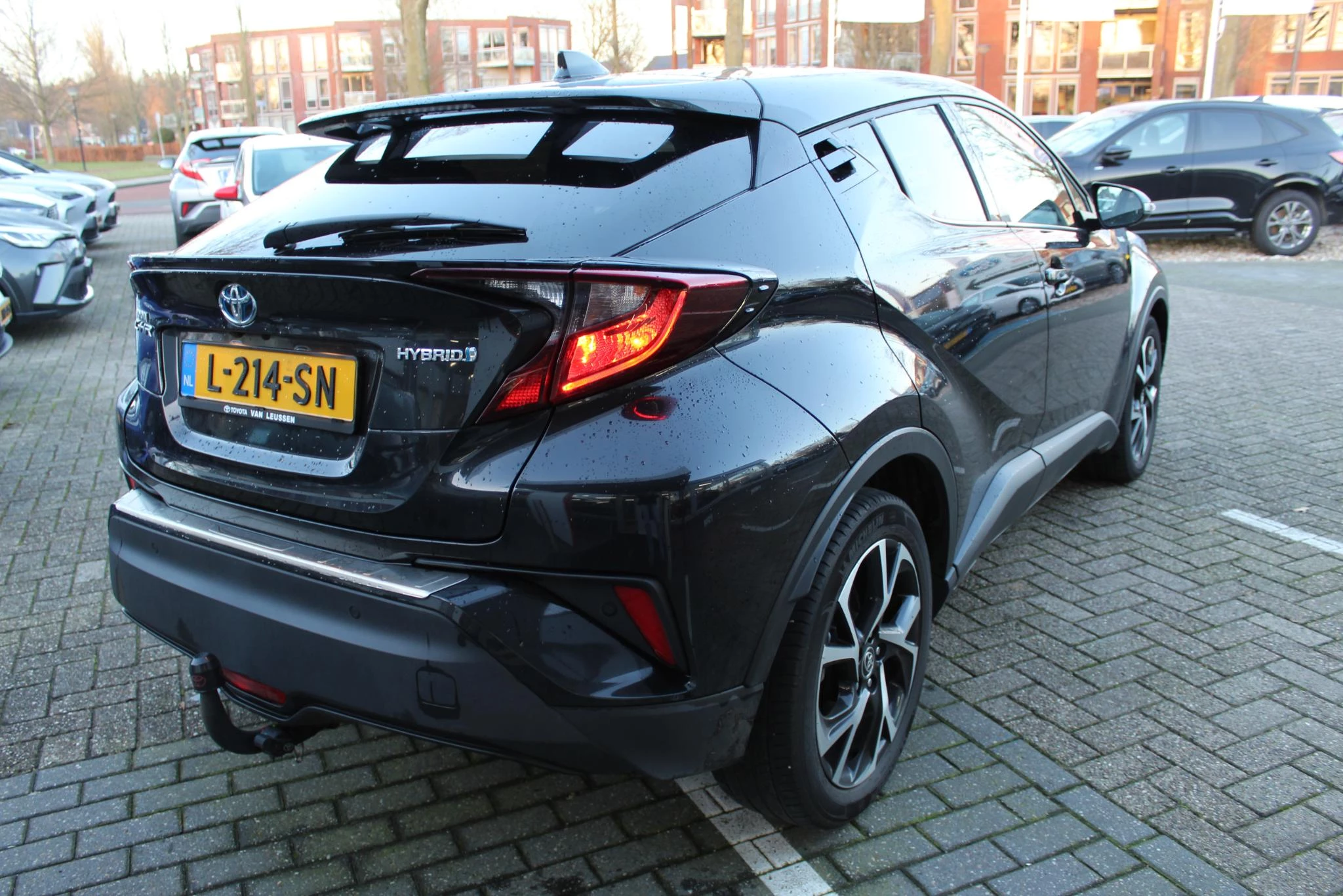 Hoofdafbeelding Toyota C-HR