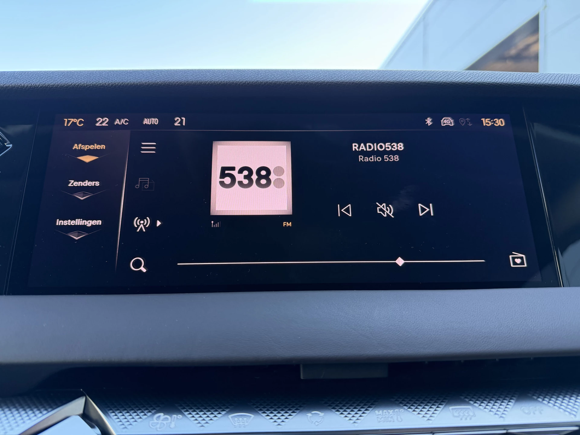 Hoofdafbeelding DS DS 4