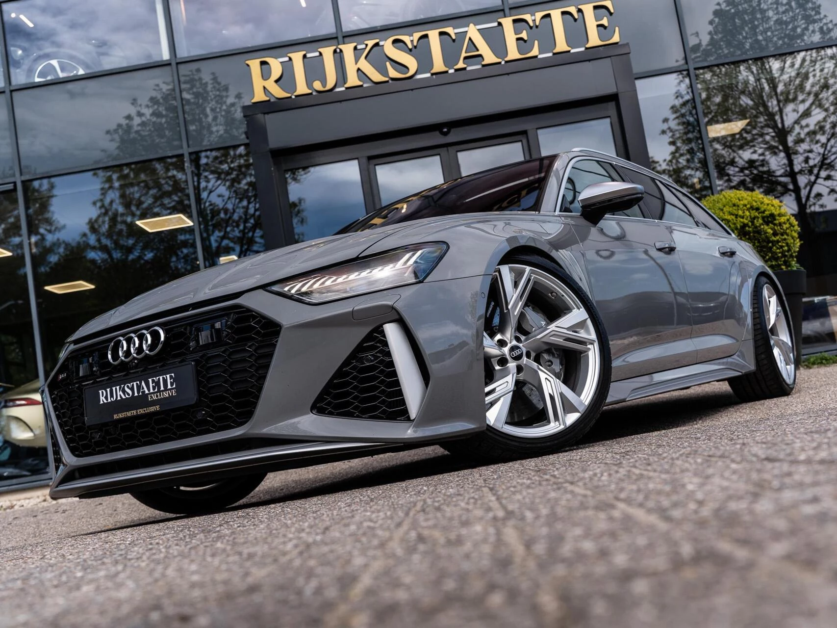 Hoofdafbeelding Audi A6