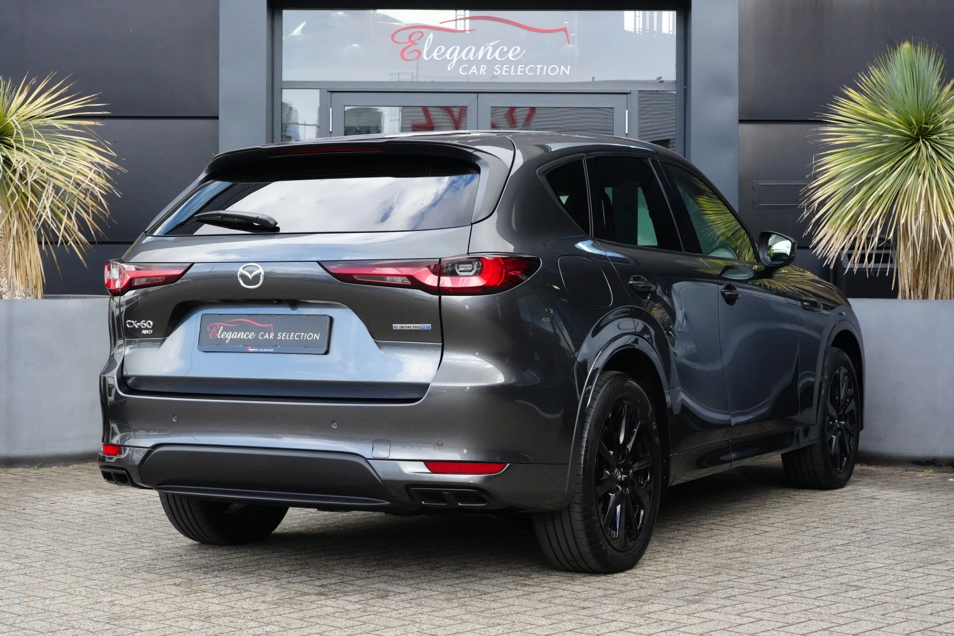 Hoofdafbeelding Mazda CX-60