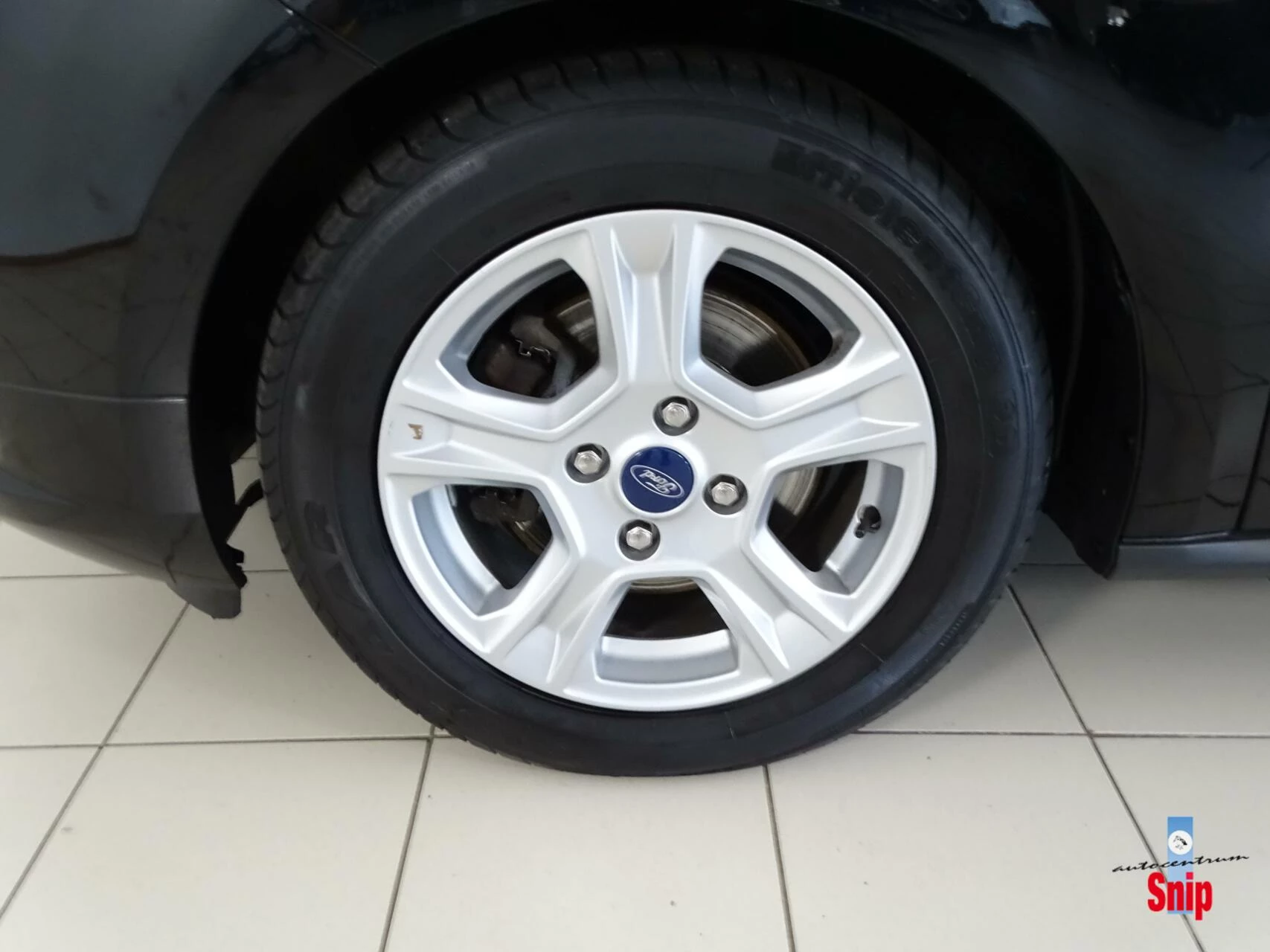 Hoofdafbeelding Ford Transit Courier