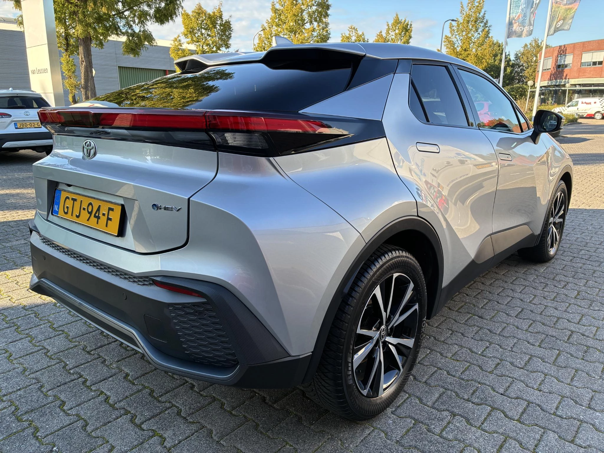 Hoofdafbeelding Toyota C-HR