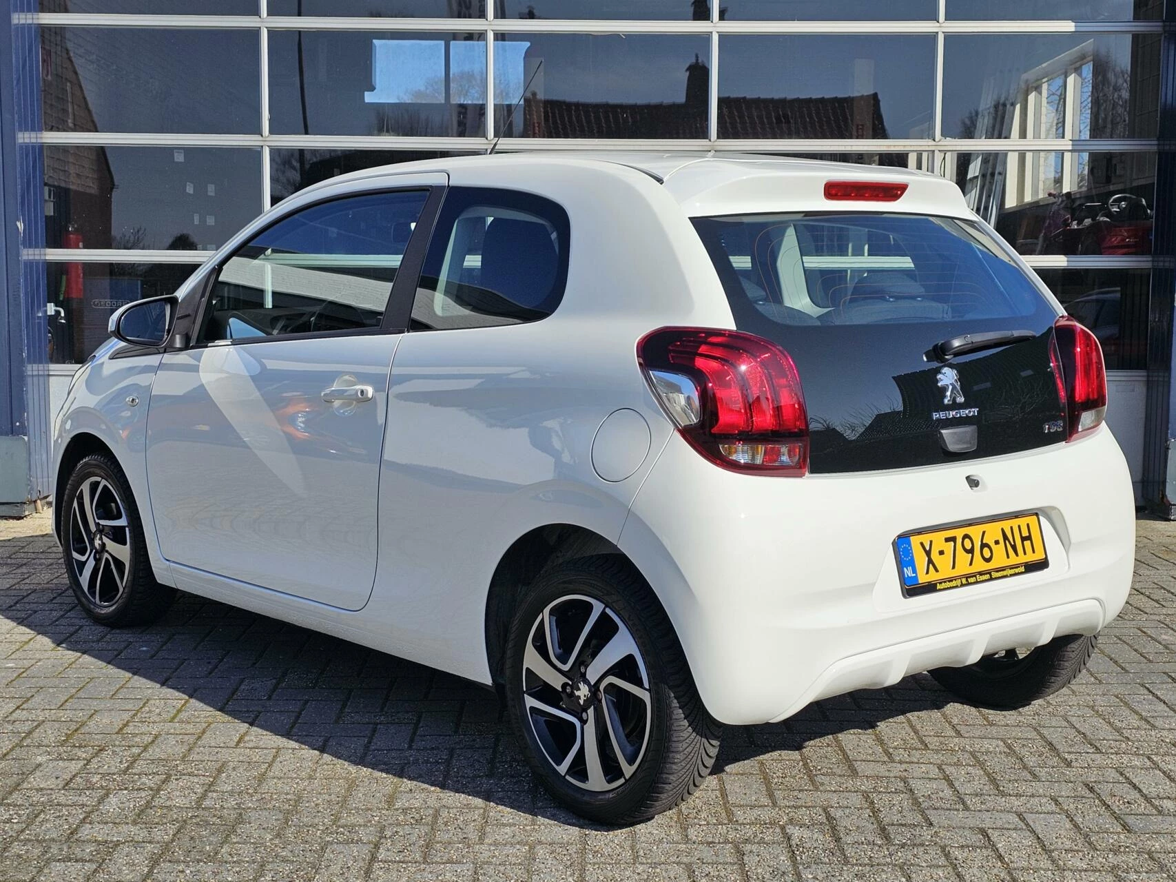 Hoofdafbeelding Peugeot 108