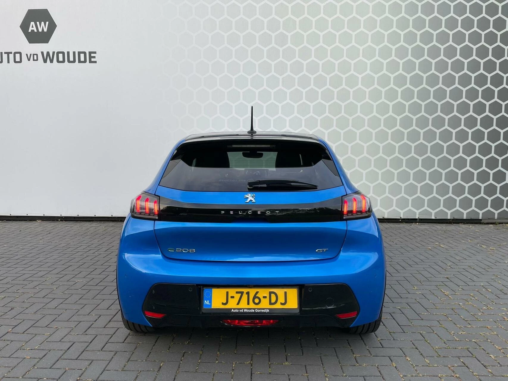 Hoofdafbeelding Peugeot e-208