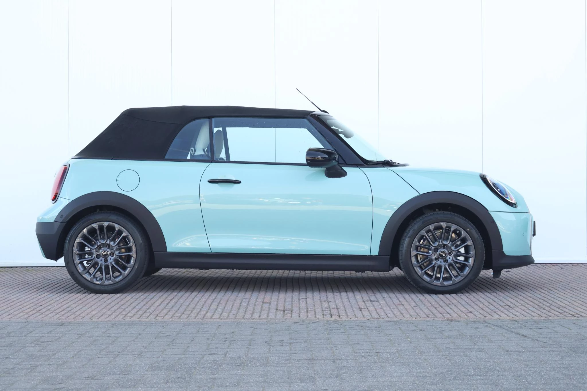 Hoofdafbeelding MINI Cooper Cabrio