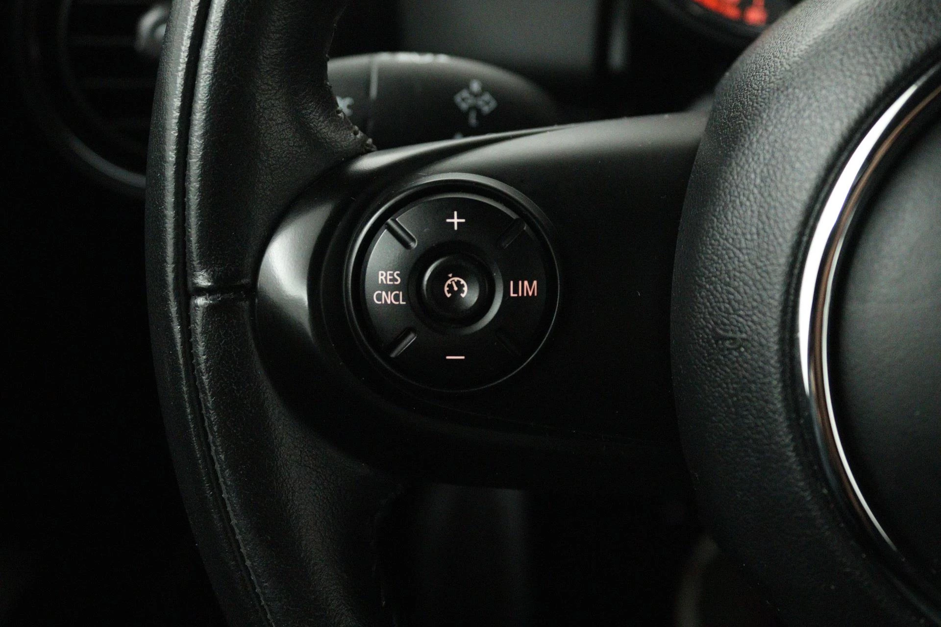 Hoofdafbeelding MINI One