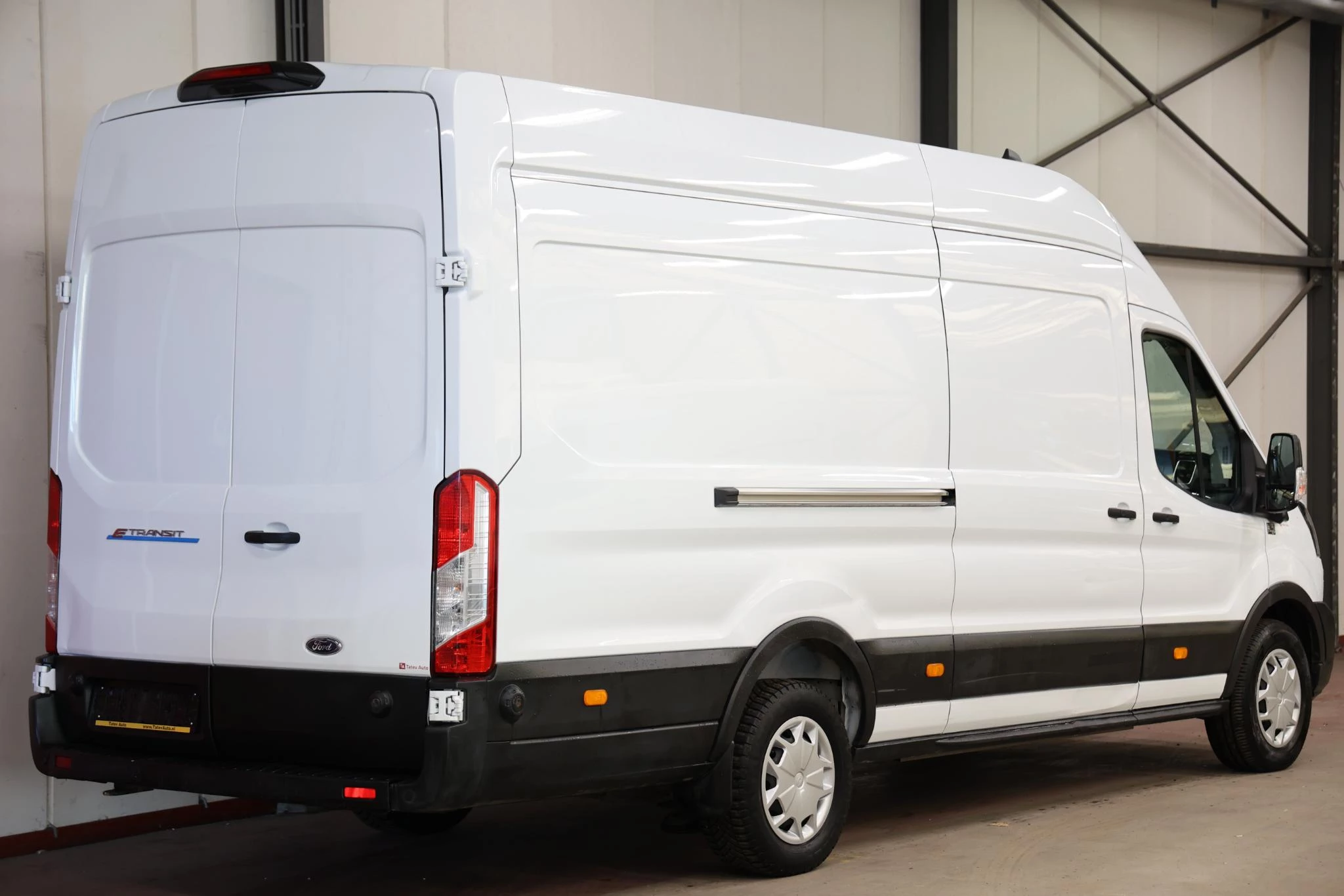 Hoofdafbeelding Ford E-Transit