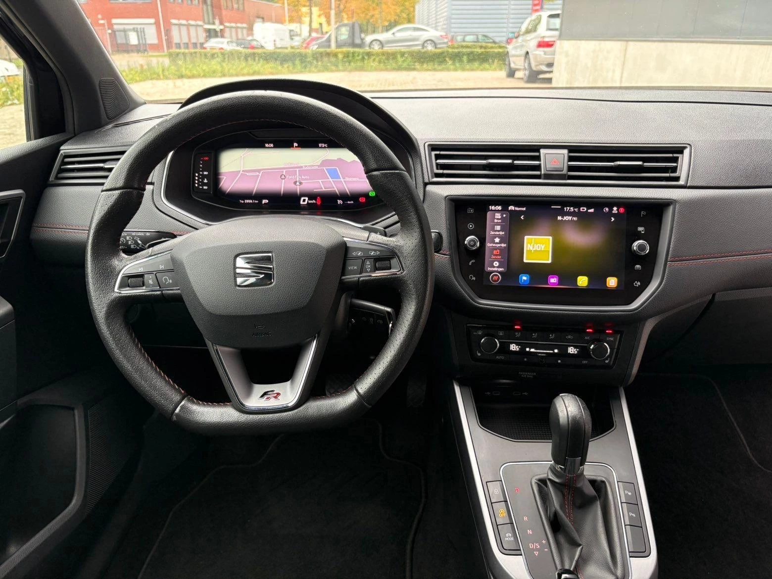 Hoofdafbeelding SEAT Arona