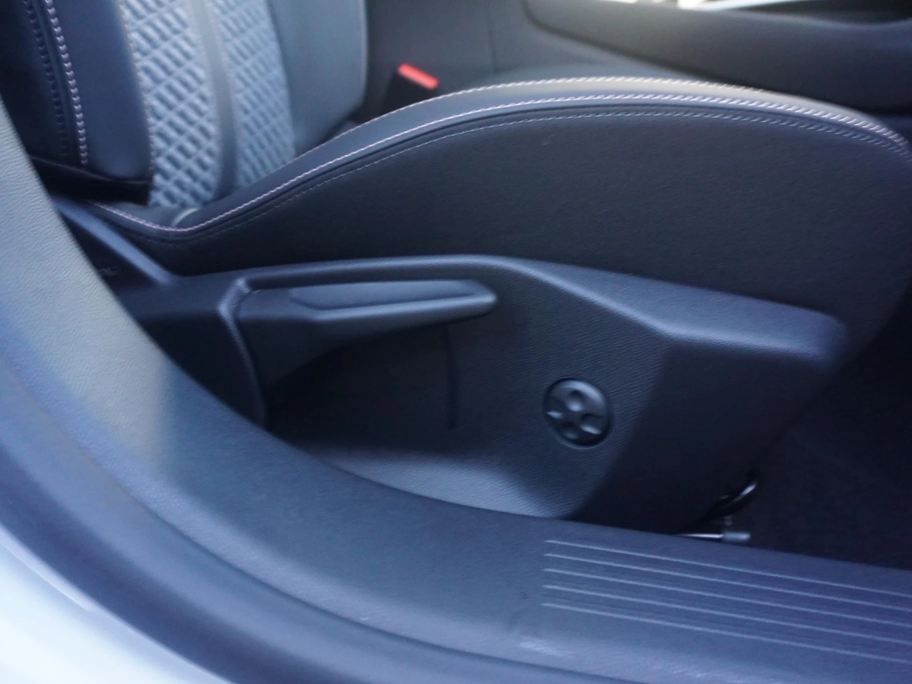 Hoofdafbeelding Peugeot 408