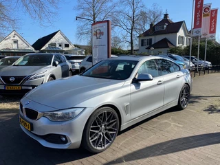 BMW 4 Serie 430D HIGH EXECUTIVE / SCHUIFDAK / CARPLAY / HEAD-UP / KEYLESS / PDC