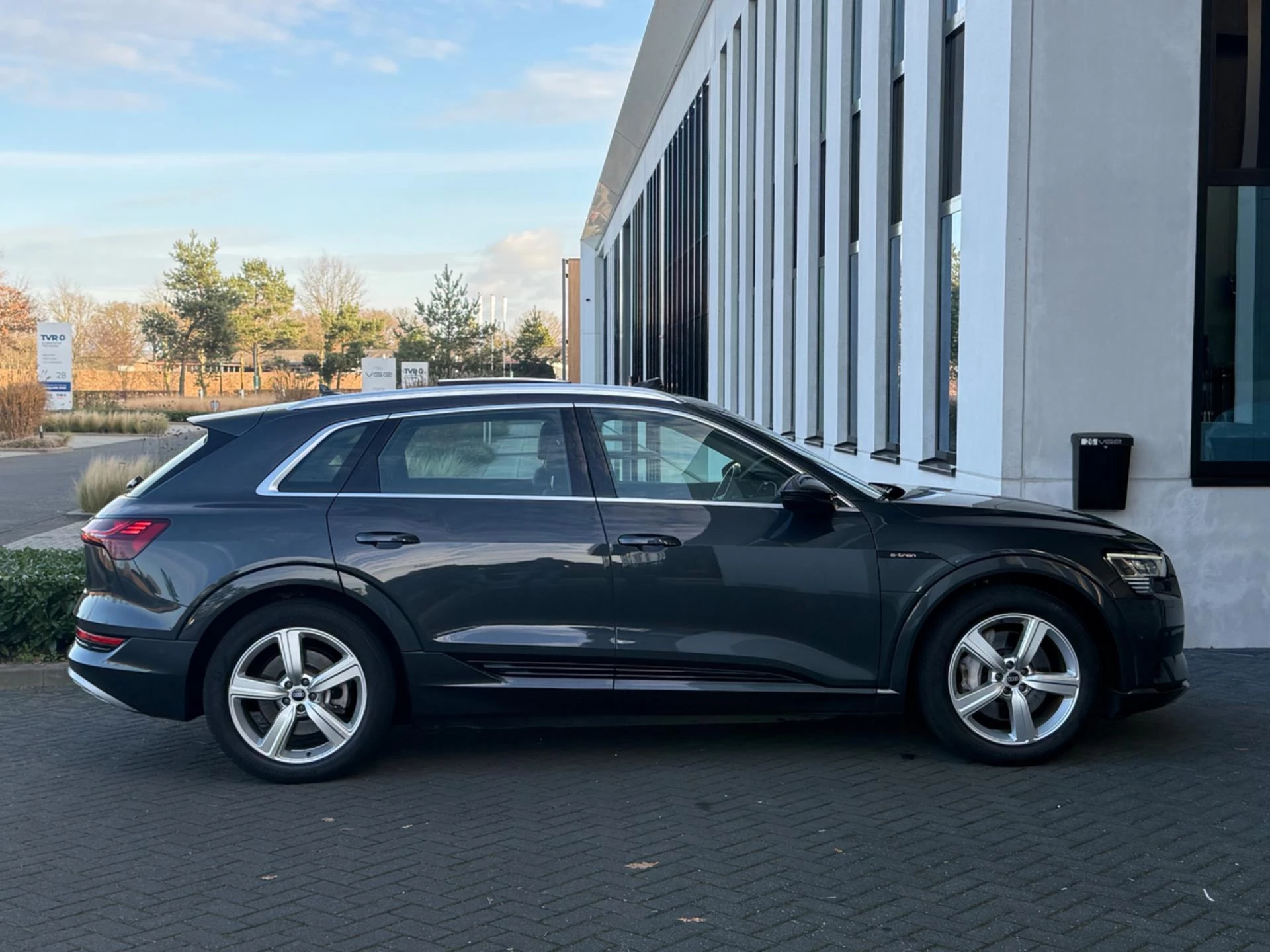 Hoofdafbeelding Audi e-tron