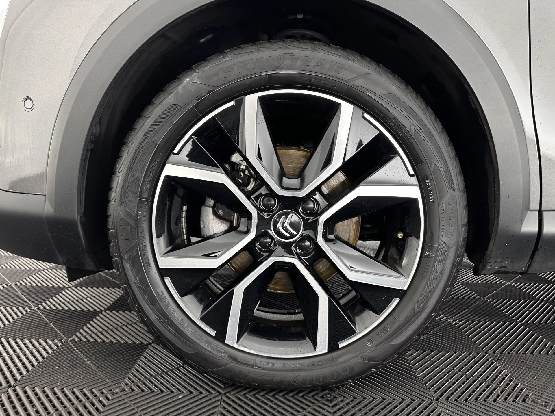 Hoofdafbeelding Citroën ë-C4