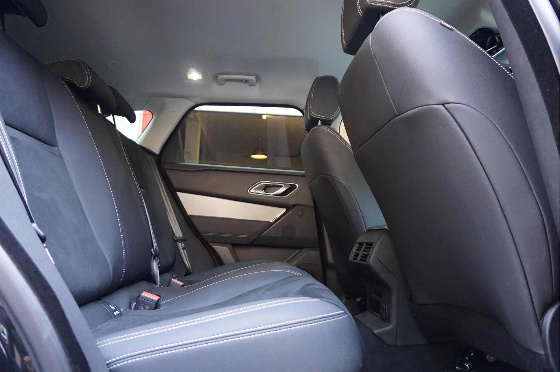 Hoofdafbeelding Land Rover Range Rover Velar