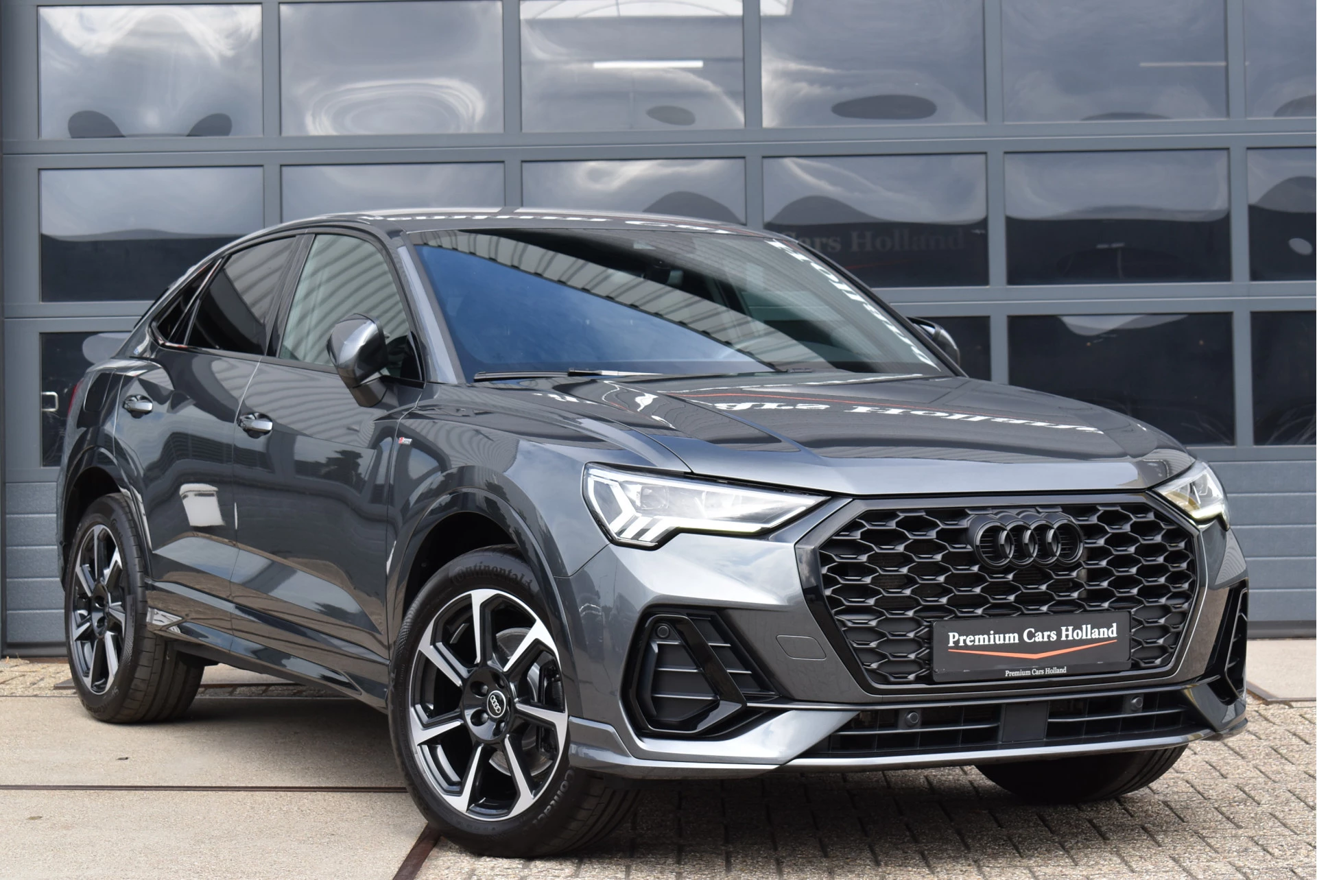 Hoofdafbeelding Audi Q3