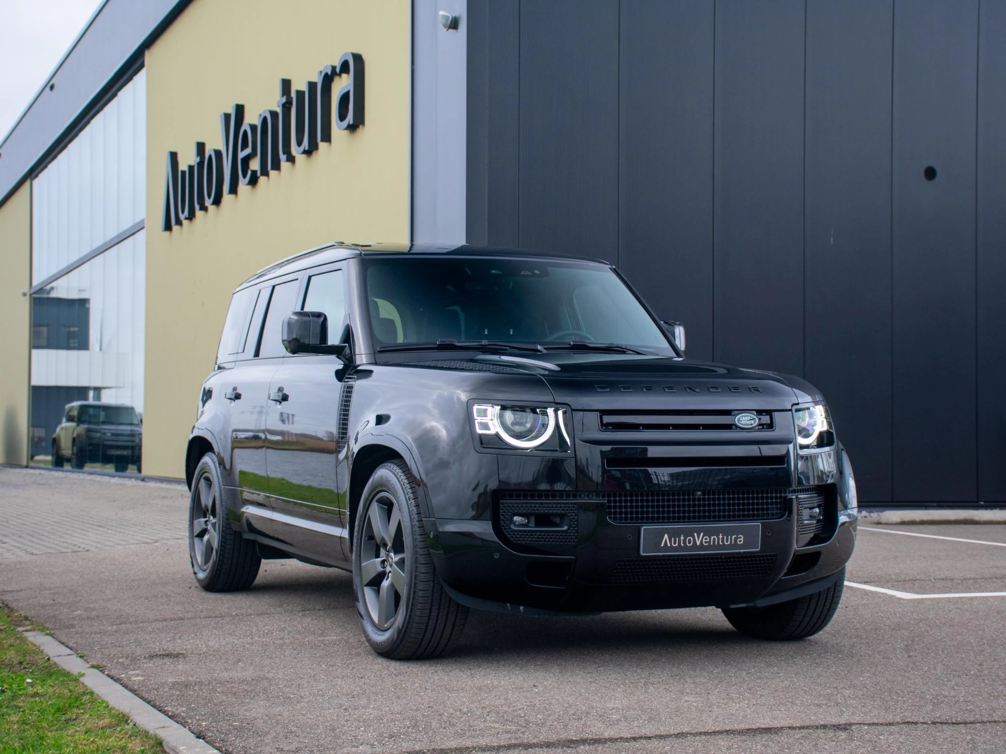 Hoofdafbeelding Land Rover Defender