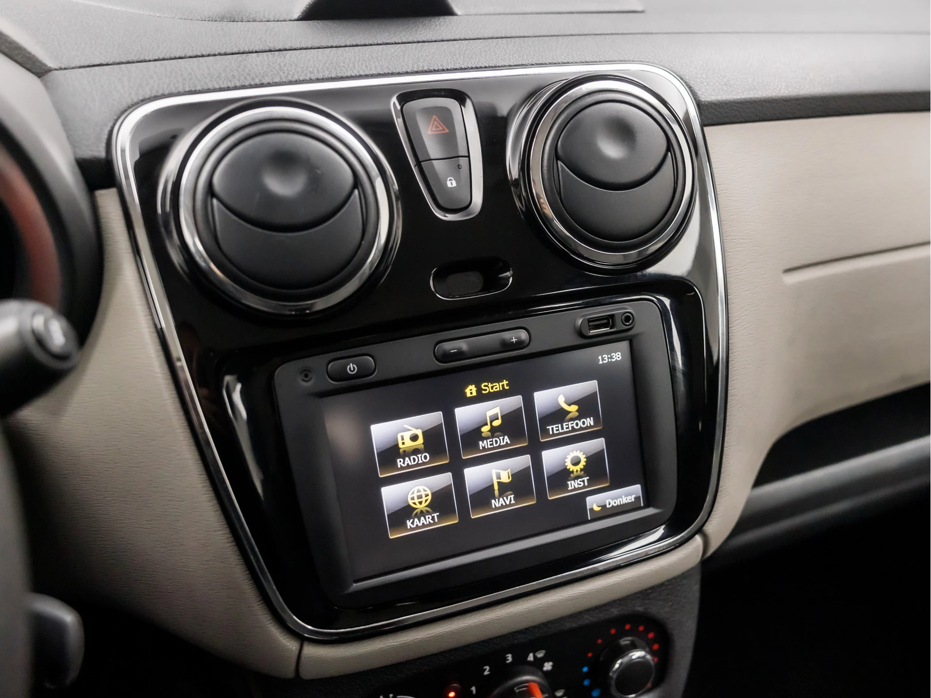 Hoofdafbeelding Dacia Lodgy