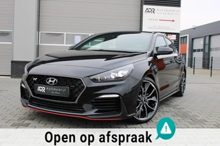 Hoofdafbeelding Hyundai i30 Hyundai I30 Fastback 2.0 T-GDI Performance/19''/NAVI/CRUISE/ELEKTR-STOELEN/BLACK/VOLL