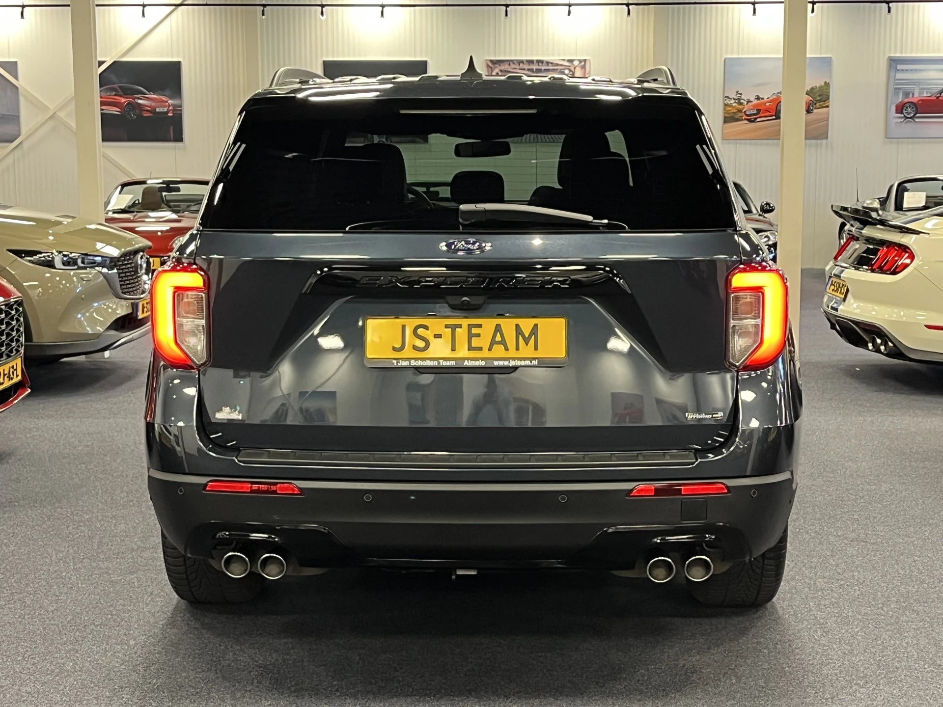Hoofdafbeelding Ford Explorer
