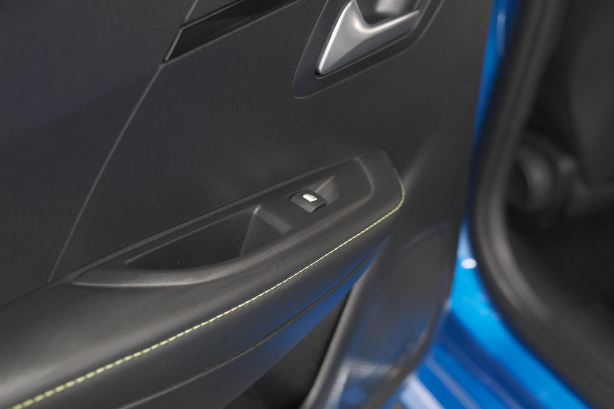 Hoofdafbeelding Peugeot e-208