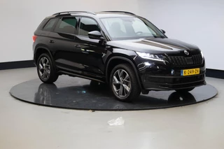 Hoofdafbeelding Škoda Kodiaq Skoda Kodiaq 1.5 TSI Sportline Business 7p.