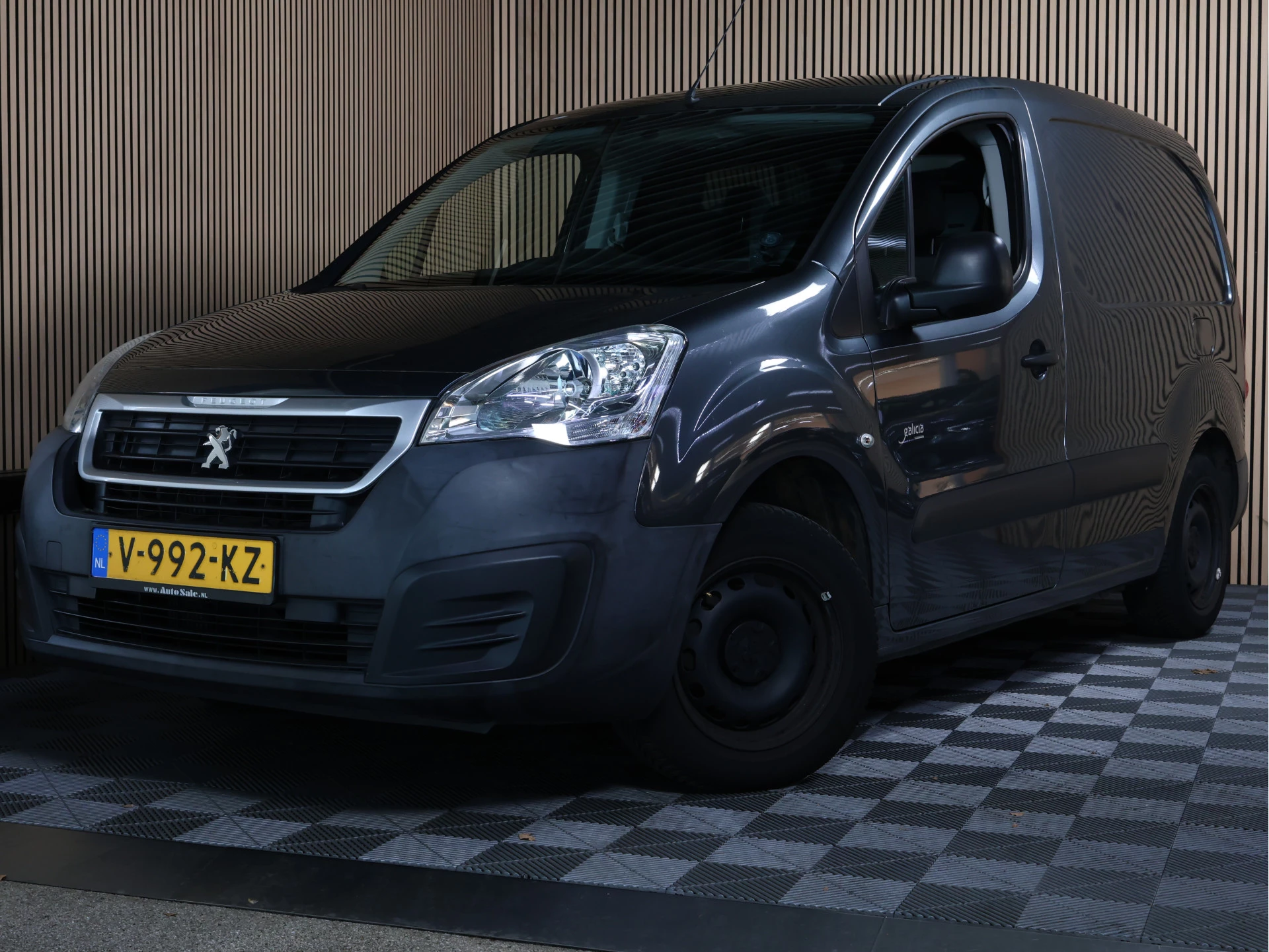 Hoofdafbeelding Peugeot Partner