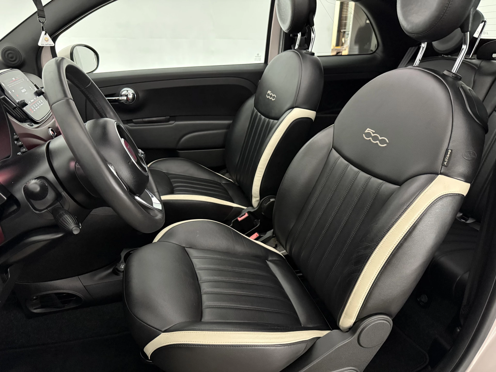 Hoofdafbeelding Fiat 500C