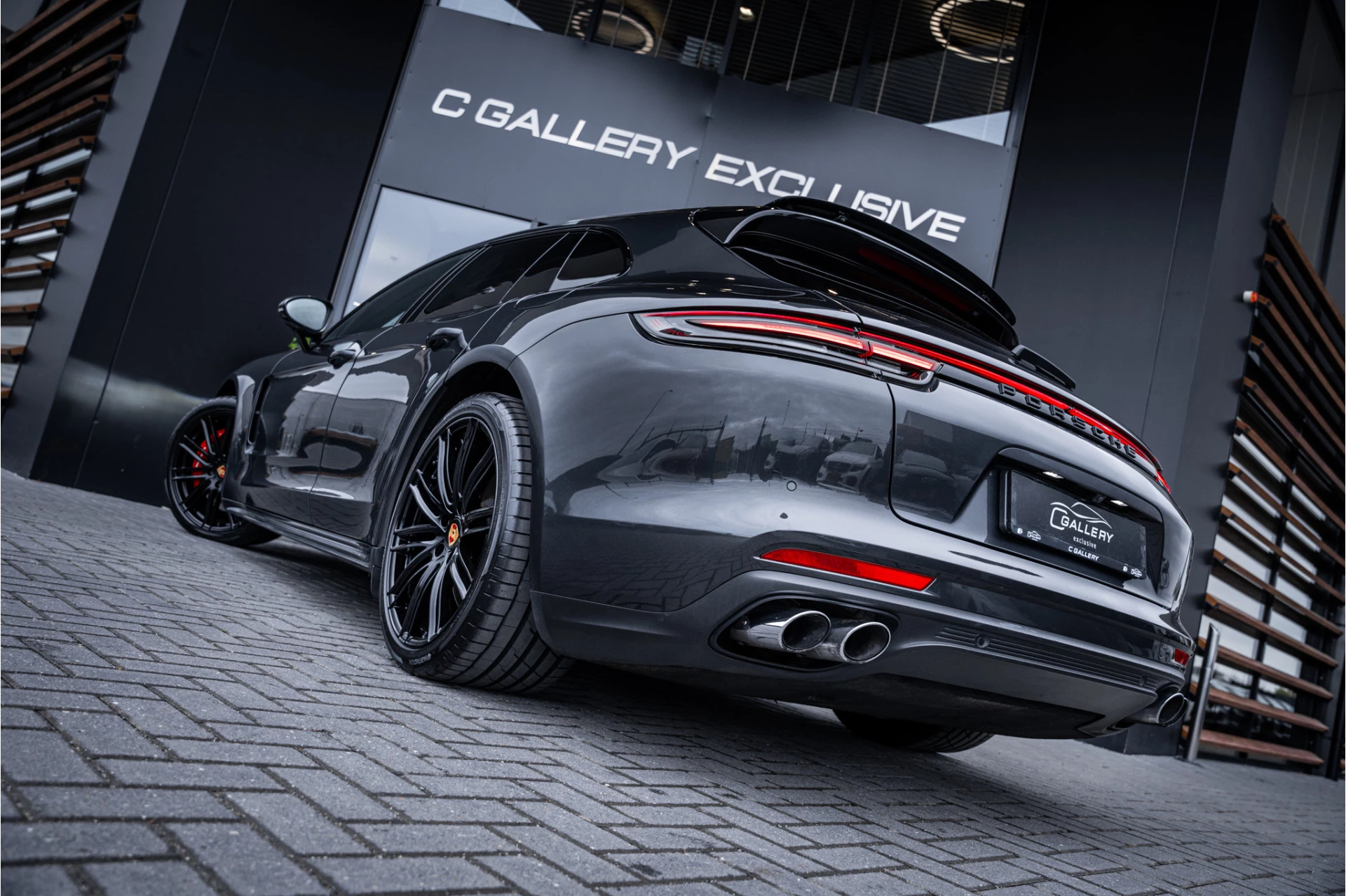 Hoofdafbeelding Porsche Panamera