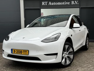 Tesla Model Y RWD 58 kWh Pano / Leder