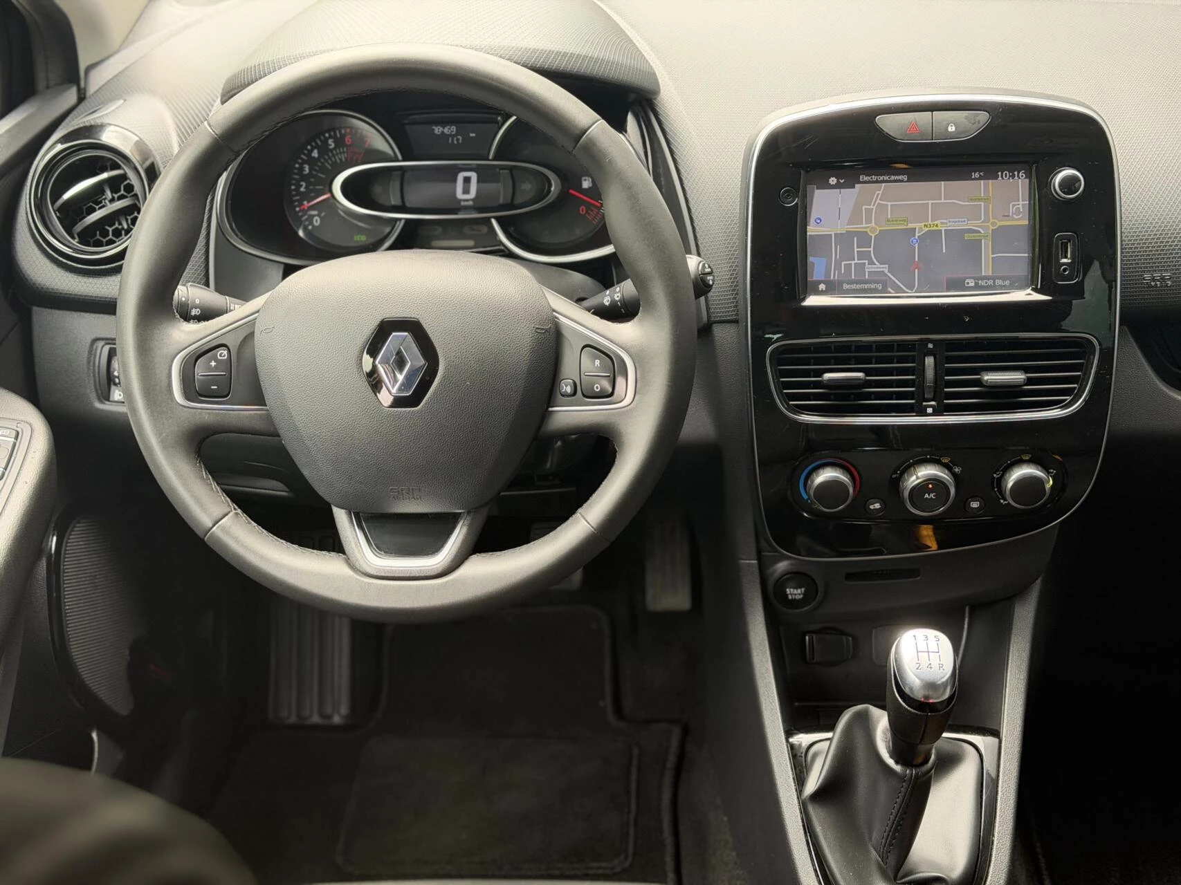 Hoofdafbeelding Renault Clio