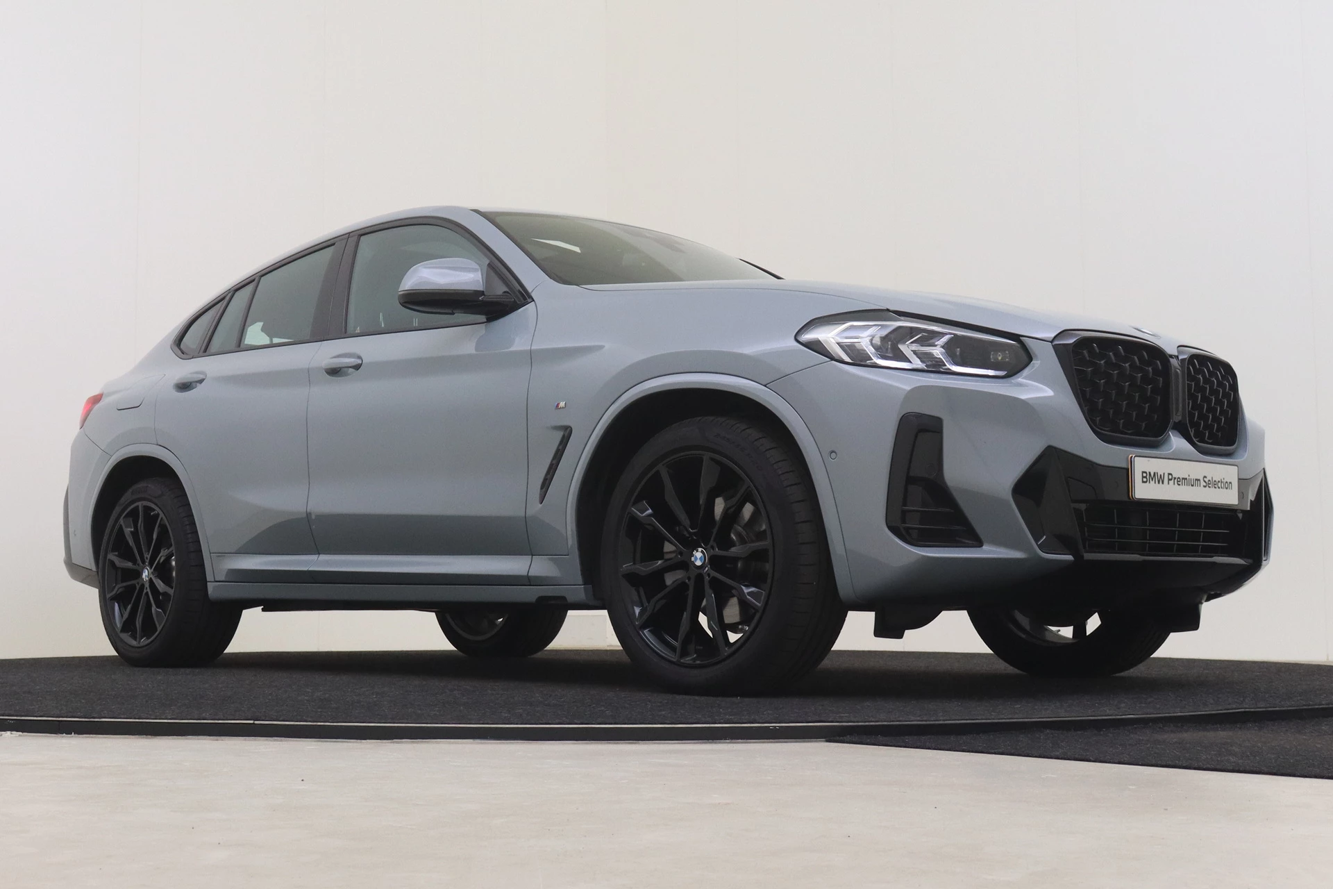 Hoofdafbeelding BMW X4