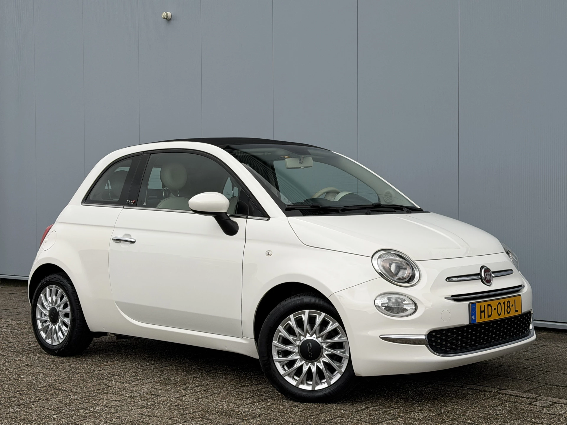 Hoofdafbeelding Fiat 500C