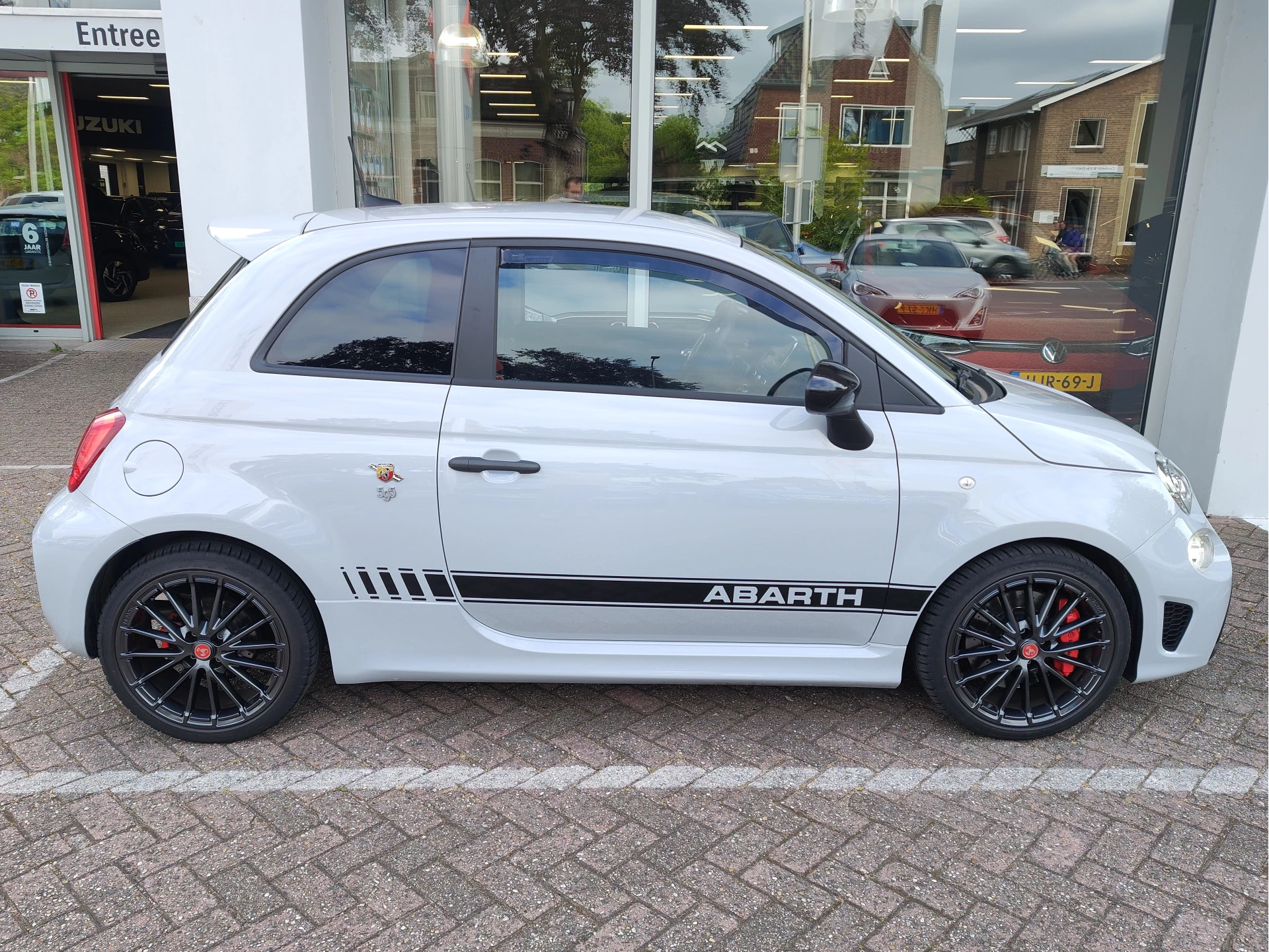 Hoofdafbeelding Abarth 595