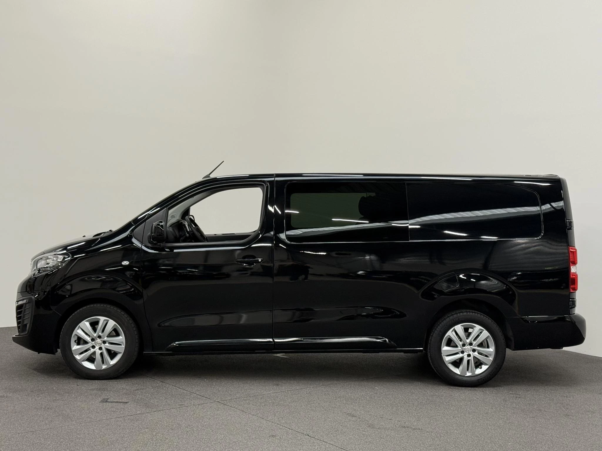 Hoofdafbeelding Peugeot Expert