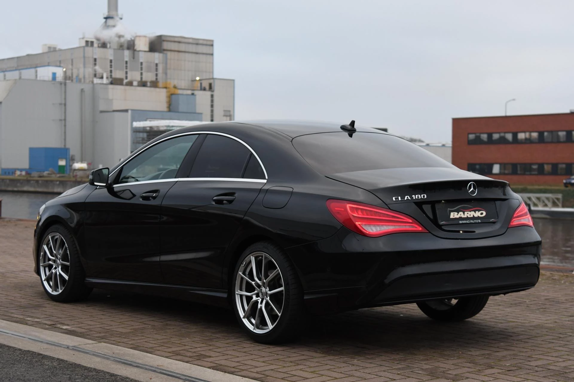 Hoofdafbeelding Mercedes-Benz CLA