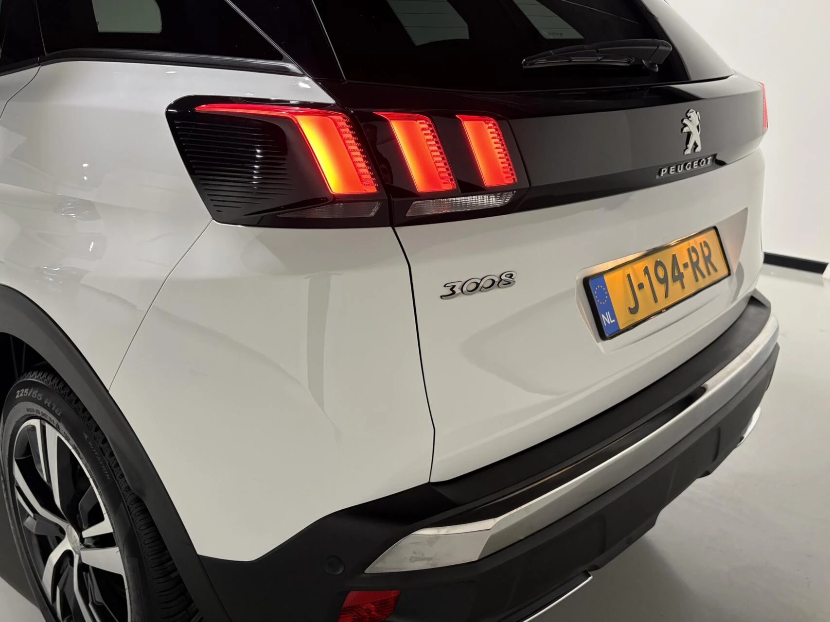 Hoofdafbeelding Peugeot 3008