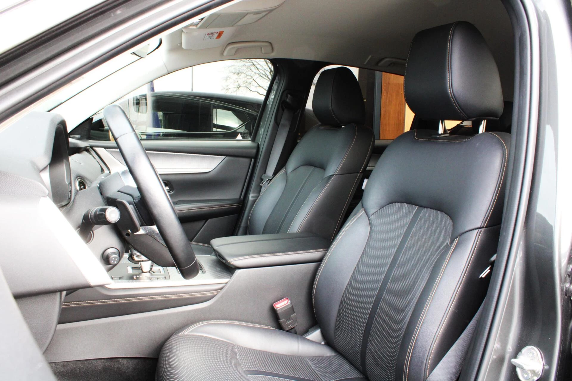 Hoofdafbeelding Mazda CX-60