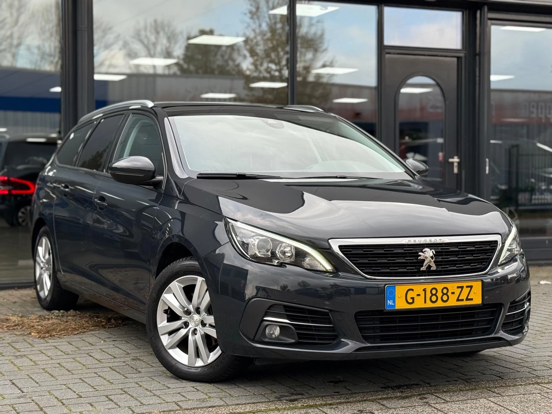 Hoofdafbeelding Peugeot 308
