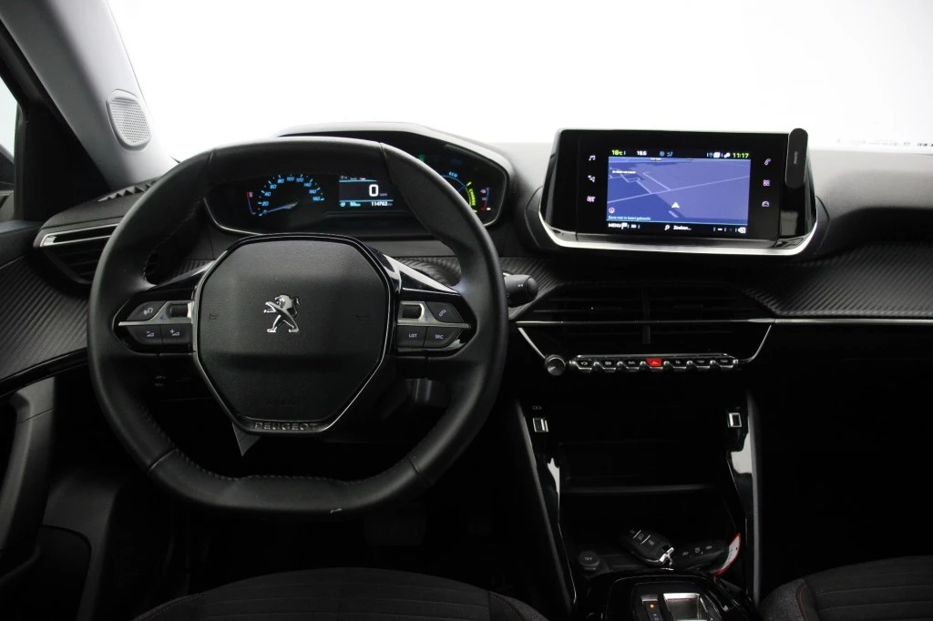Hoofdafbeelding Peugeot e-2008
