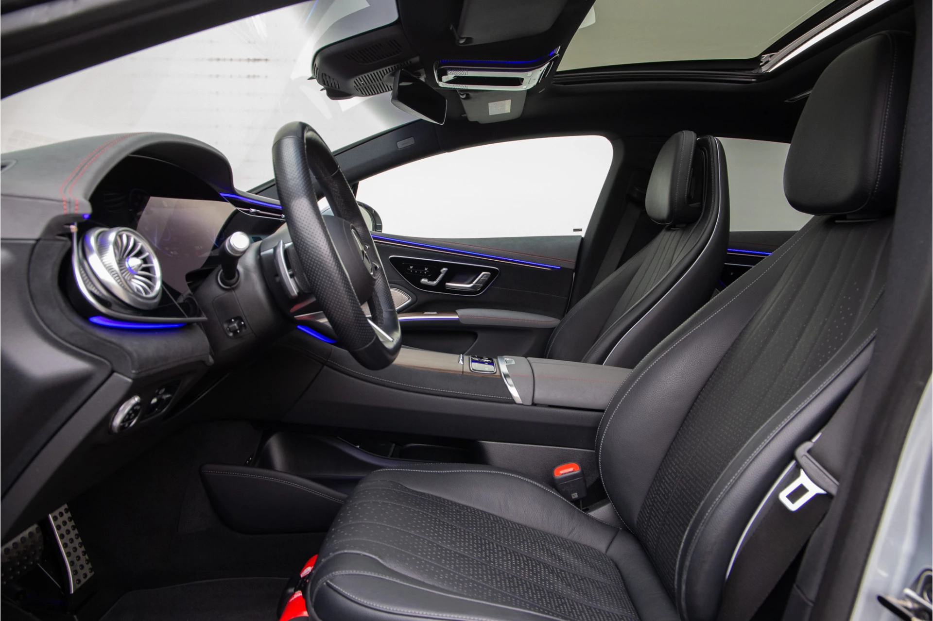 Hoofdafbeelding Mercedes-Benz EQS