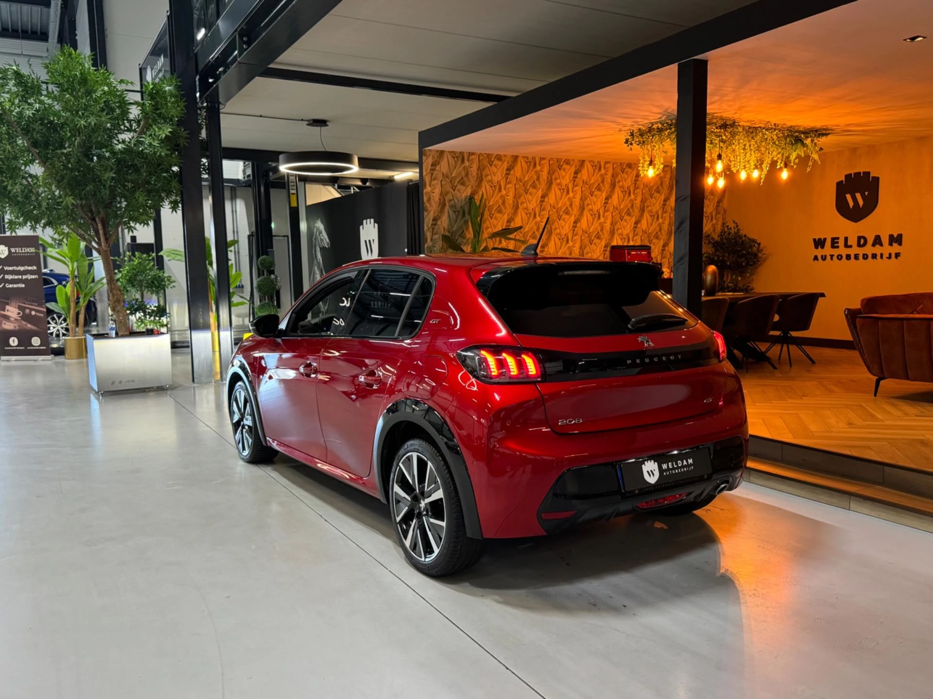 Hoofdafbeelding Peugeot 208