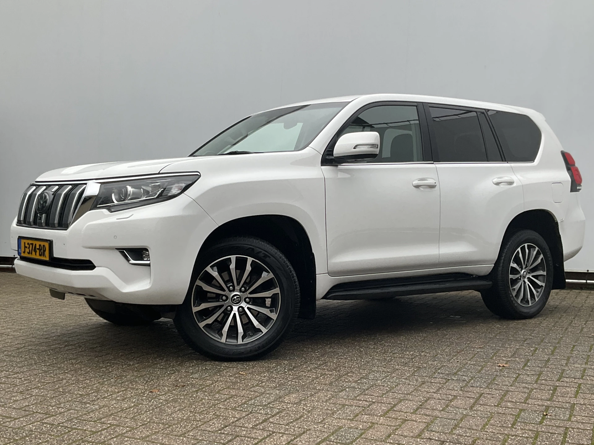 Hoofdafbeelding Toyota Land Cruiser