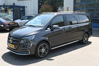 Hoofdafbeelding Mercedes-Benz V-Klasse Mercedes-Benz V-Klasse 300d 4-Matic AMG L3 DC Elektrische schuifdeuren, Distronic, 360 Camera